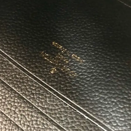 Fake Louis Bags POCHETTE MM MÉLANIE VUITTON LOUIS 0701